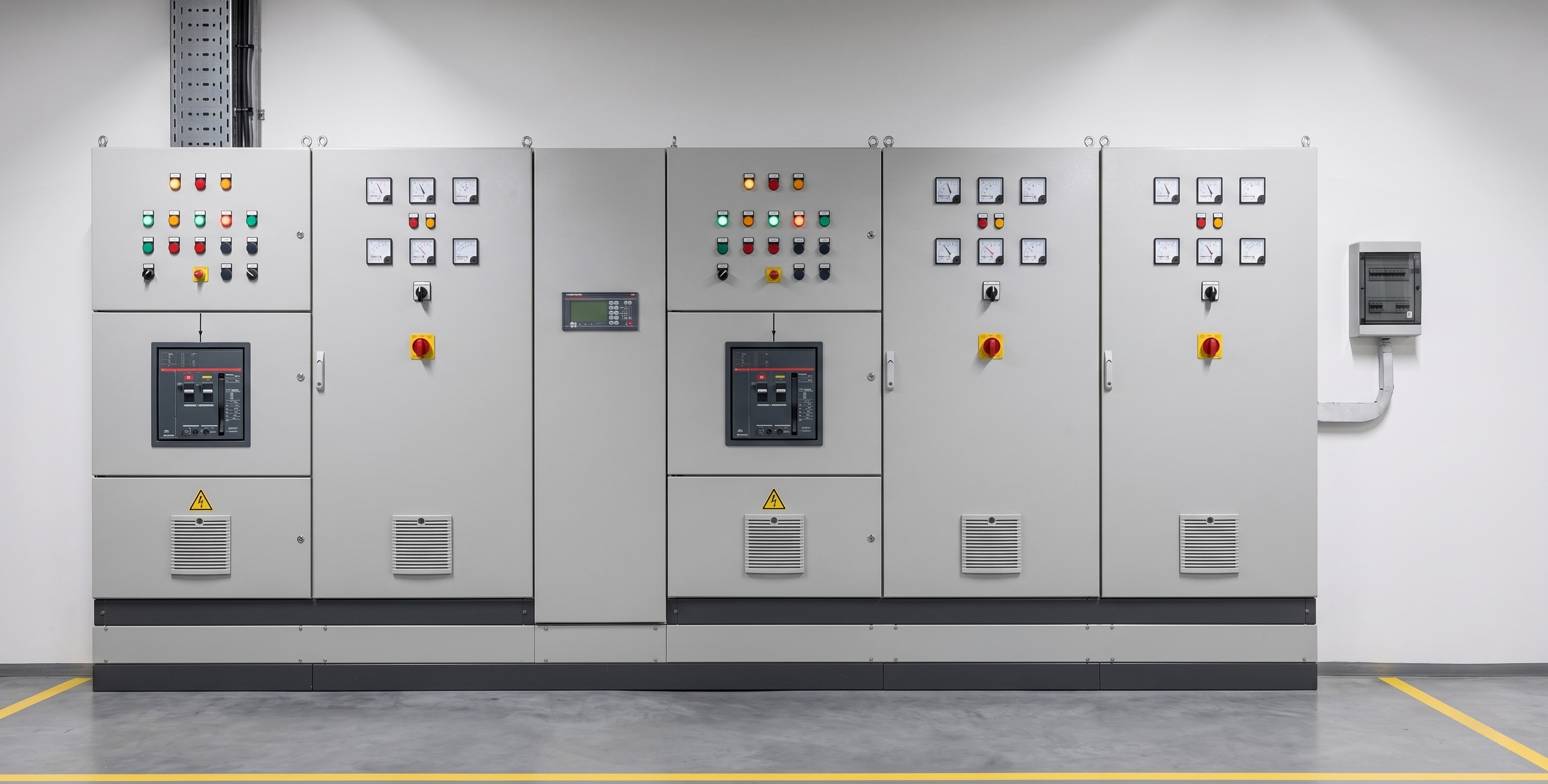 Dictamen Eléctrico Cancún 1